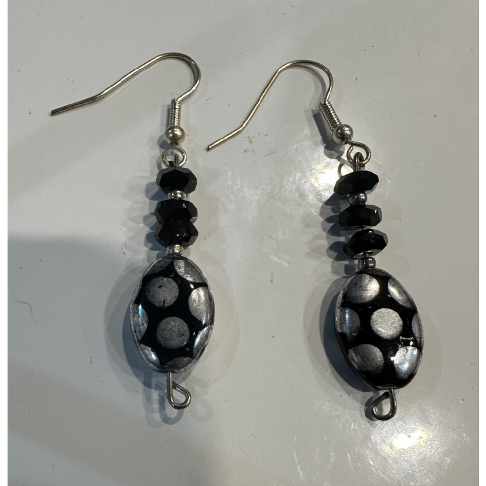 Women's Earrings Black Silver